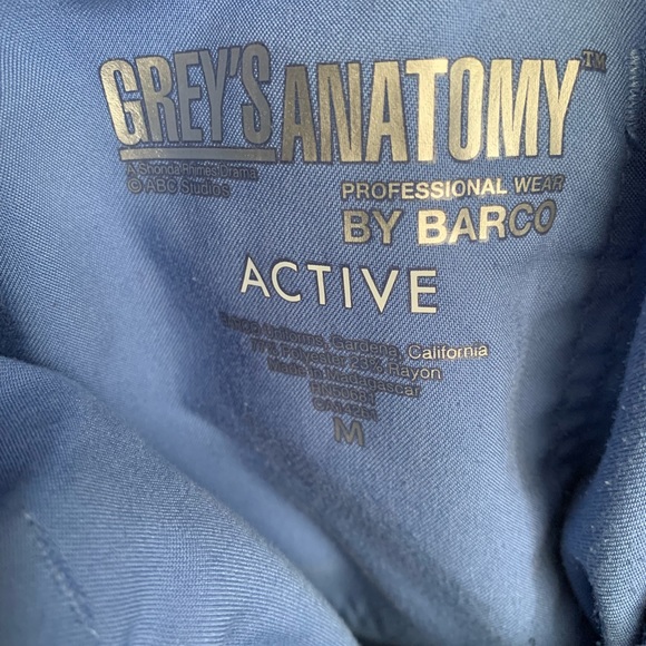 Grey’s Anatomy Active scrub pants - Picture 2 of 2